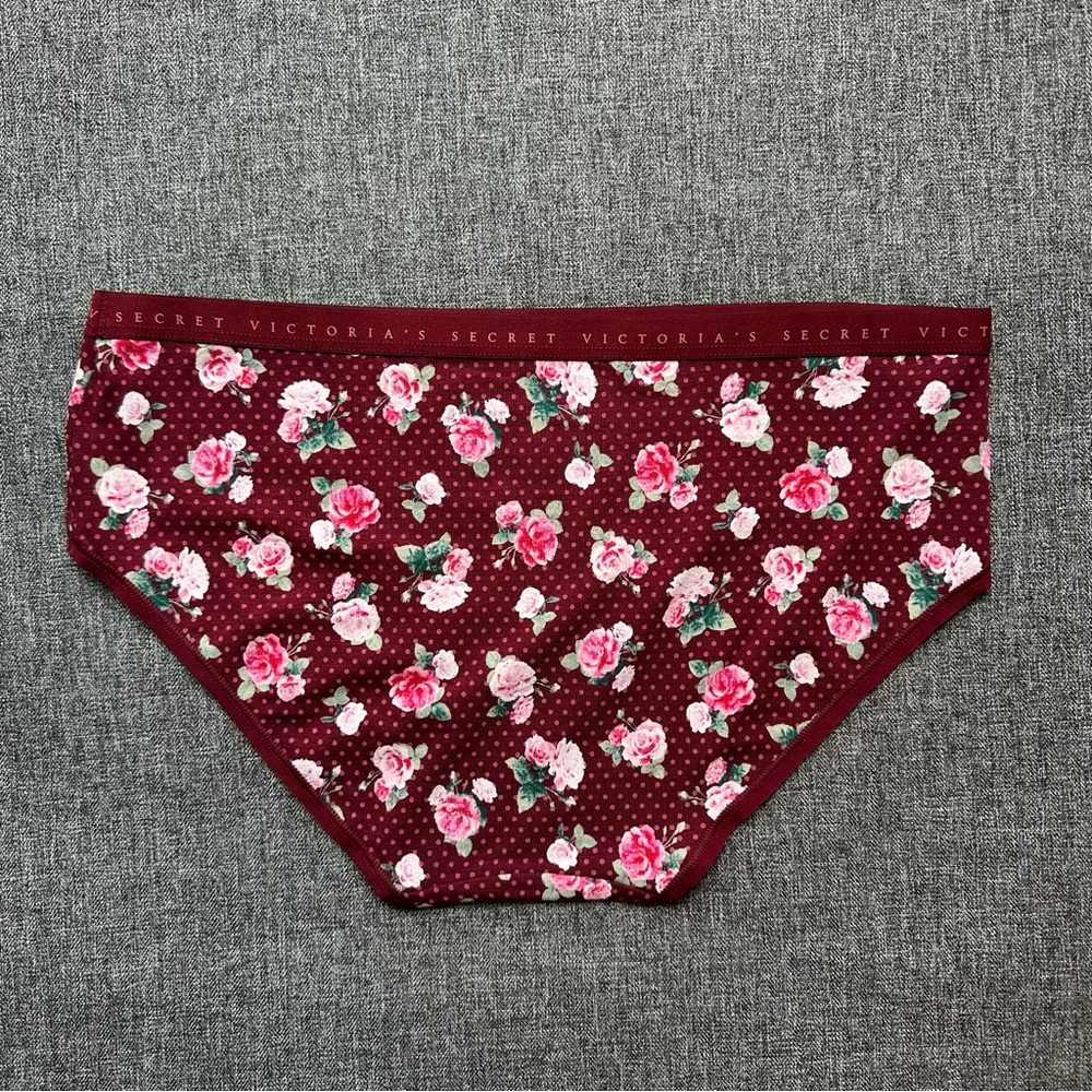 NWT 2 Victoria’s Secret Stretch Cotton Hiphugger Panty Lipstick Red Floral M - Picture 9 of 11